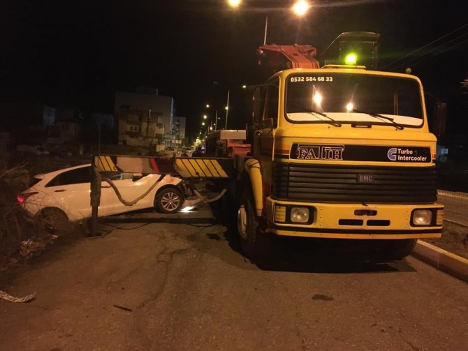Kazada 1 Polis Şehit Oldu, 1 Vatandaş Hayatını Kaybetti