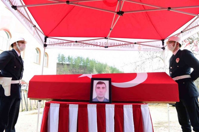 Kazada Şehit Olan Polis Memuru Son Yolculuğuna Uğurlandı