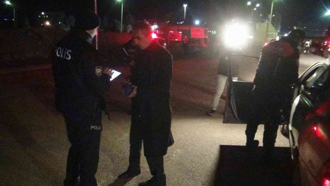 Şanlıurfa’da Aranması Bulunan 17 Şüpheli Yakalandı