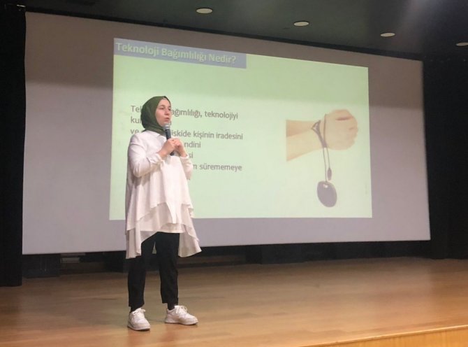 Yeşilay’dan Engellilere Teknoloji Bağımlılığı Semineri