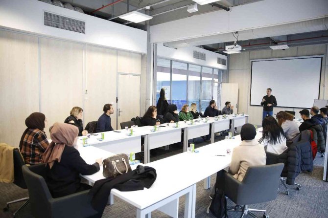 Başakşehir Yeni Medya Akademi’de Eğitimler Hız Kesmiyor