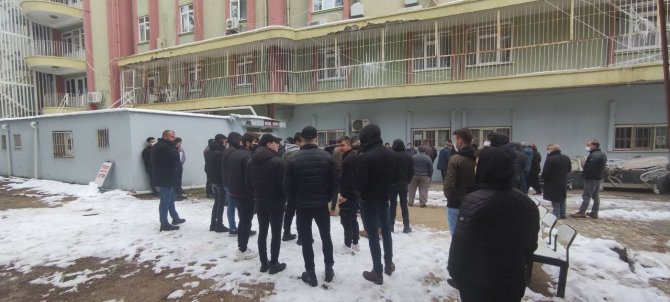 Kazada Ölen Gençlerin Aileleri Cenazeleri Bekliyor