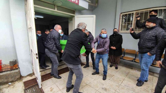 Kazada Ölen Dört Gencin Cenazeleri Gözyaşları İçinde Ailelere Teslim Edildi