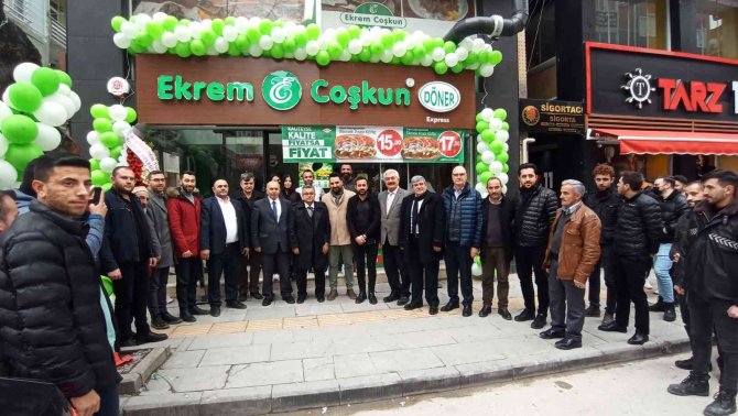 Chp’li Meclis Üyesinden Chp’li Başkan Vekiline Tepki
