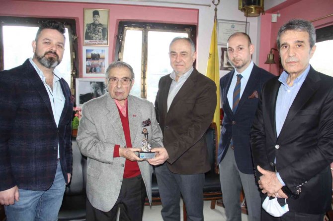 Turmepa’da Görev Değişimi