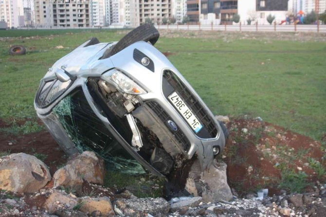 Diyarbakır’da Trafik Kazası: 2 Yaralı