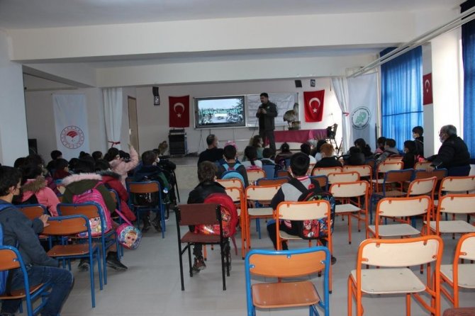 Doğa Koruma Milli Parklar Müdürlüğü Okullarda ‘Yaban Hayatı’ Eğitim Veriyor