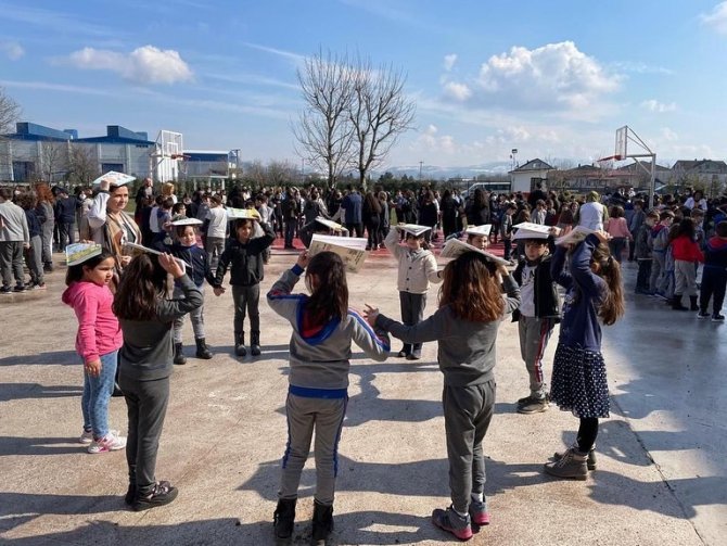 Bahçeşehir Kolejinde Deprem Tatbikatı Yapıldı