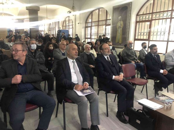 Müslüman Dünyada Çağdaş Düşünce Kitabı Tanıtıldı