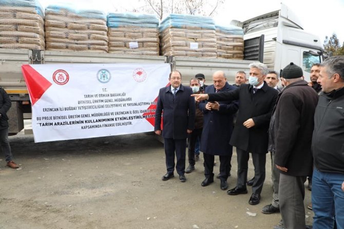 Erzincan’da Çiftçilere Yüzde 75’i Hibe, 380 Ton Sertifikalı Buğday Tohumu Dağıtıldı
