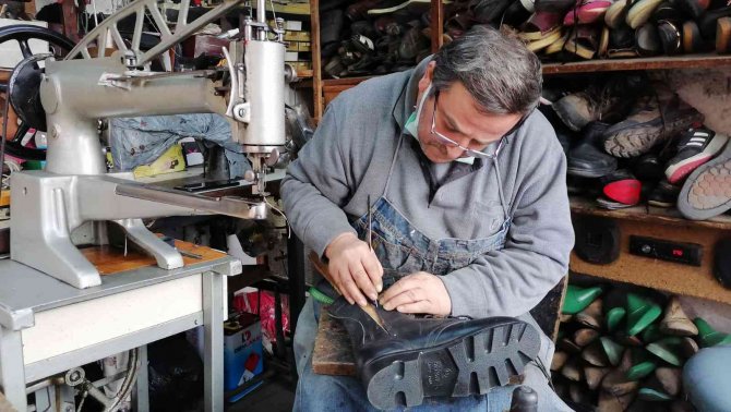 Markalaşma Ve Fabrikasyon Bir Mesleği Daha Bitiriyor