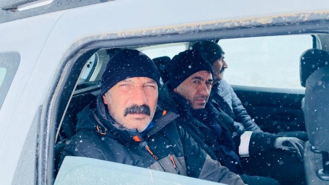 Hakkari’de 50 Yerleşim Yerinin Yolu Ulaşıma Kapandı