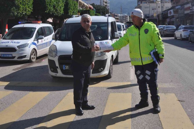 Payas Emniyeti Sürücüleri Bilgilendirdi