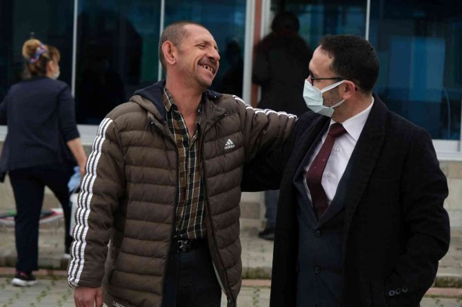 Yetiştirme Yurdunda Büyüdü, Dezavantajlı Hayatların Kahramanı Oldu