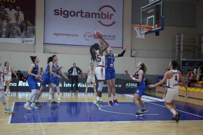 Kadınlar Basketbol Süper Ligi: Elazığ İ̇l Özel İ̇dare: 84 - Bursa Büyükşehir Belediyespor: 74