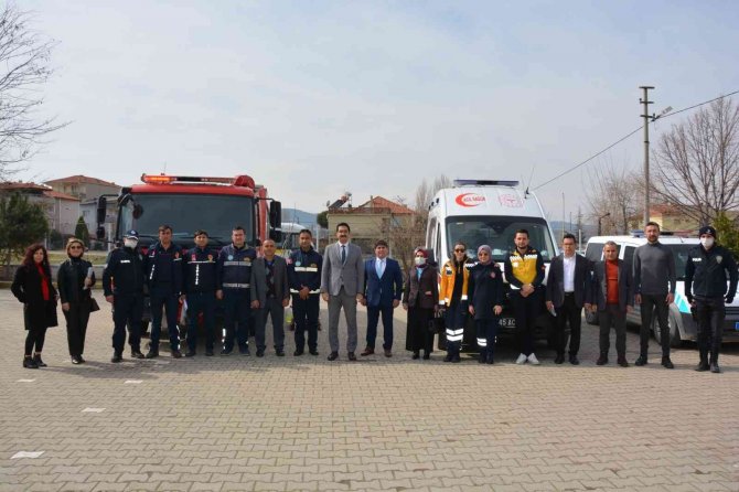 Selendi’de “Deprem Anı Ve Tahliye Tatbikatı” Yapıldı