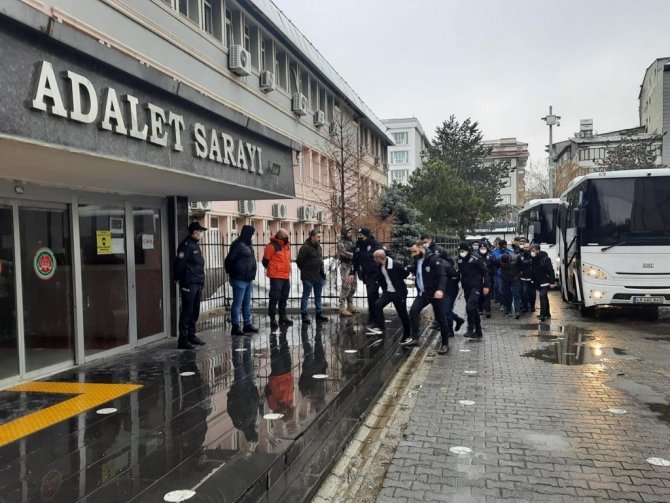 Muş’ta Uyuşturucu Satıcısı 8 Kişi Tutuklandı