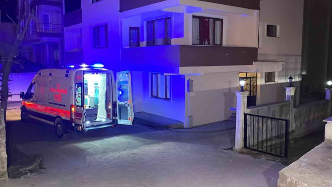 Öğretim Üyesi Evinde Ölü Bulundu