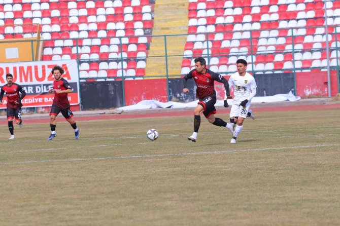 Tff 2. Lig: Vanspor Fk: 1 Bayburt Özel İ̇dare Spor: 1