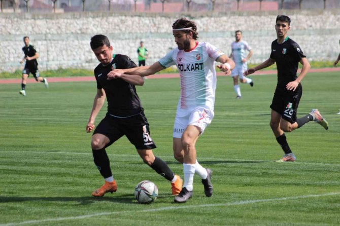 Tff 3. Lig: Ceyhanspor: 0 - Karşıyaka: 7