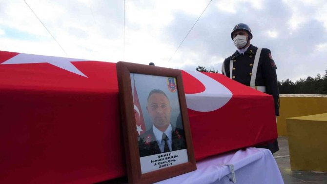 Bingöl’e Getirilen Şehit İ̇smail Ergin, Dualarla Ebediyete Uğurlandı