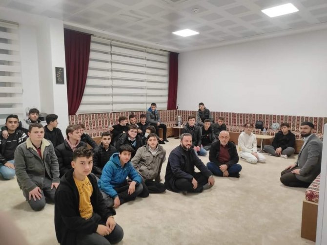 Türkeli’de Gençlere Yönelik Programlar