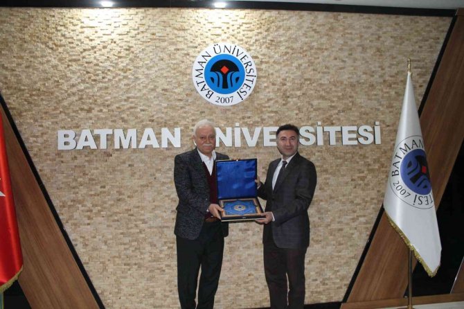 Yök Üyesi Hatipoğlu, Rektör Demir’i Ziyaret Etti