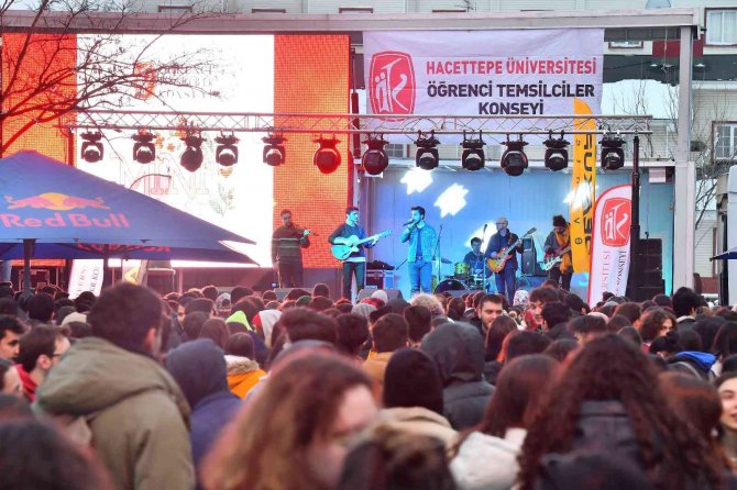 Akk Gençlik Meclisi Ve Hacettepe Üniversitesi’nden Minifest “Bir Gençlik Vakası”