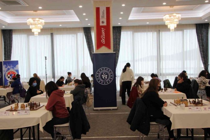 Türkiye Kadınlar Satranç Şampiyonası Başladı