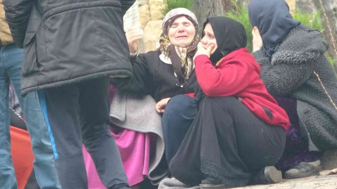 Video Çekerken Göle Düşen Genç Hayatını Kaybetti