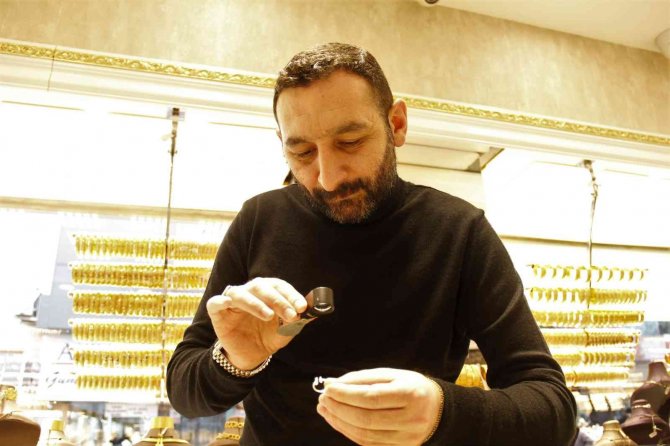 Kuyumcularda Düğün Sezonu Öncesi Hareketlilik Başladı