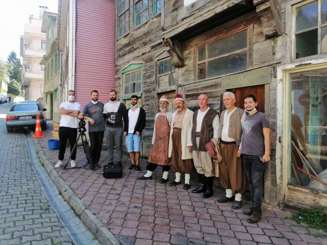 "Heyemola-çılgın İ̇nebolulular" Belgeseli Dize Film Festivali Finalinde İzleyiciyle Buluşacak