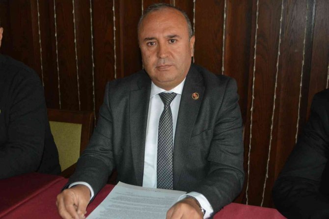 Ayvalık’ta Chp’den İhraç Edilen 3 İsim İlk Kez Konuştu