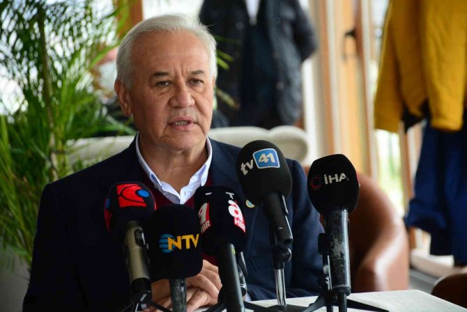Vefa İ̇brahim Aracı: "Kırım Tatarlarını Bu Savaşta Taraf Yapmasınlar"
