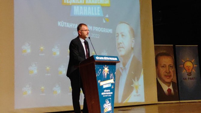 Ak Parti’de Teşkilat Akademisi Mahalle Eğitim Programı