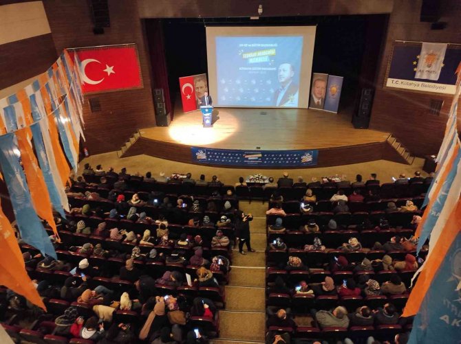 Ak Parti’de Teşkilat Akademisi Mahalle Eğitim Programı