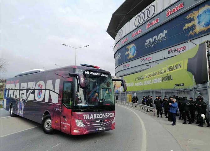 Trabzonspor, Kadıköy’e Geldi