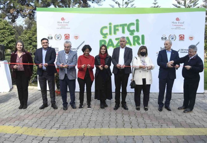 Adana Çiftçi Pazarı Açıldı