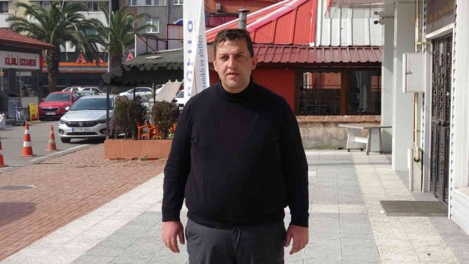 Hayatını Karartan Kilolarından Mide Ameliyatıyla Kurtuldu