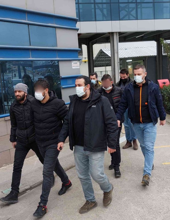 Samsun’da Otomobildeki Cinayetle İlgili 2 Kişi Daha Gözaltına Alındı