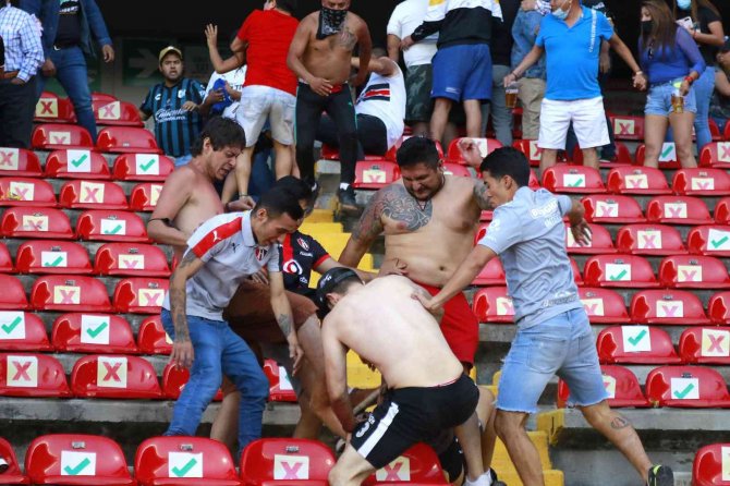 Queretaro - Atlas Maçında Çıkan Olaylarda Can Kaybı Olmadığı Açıklandı