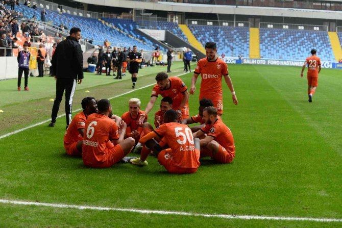 Spor Toto 1. Lig: Adanaspor: 2 - Manisa Futbol Kulübü: 0