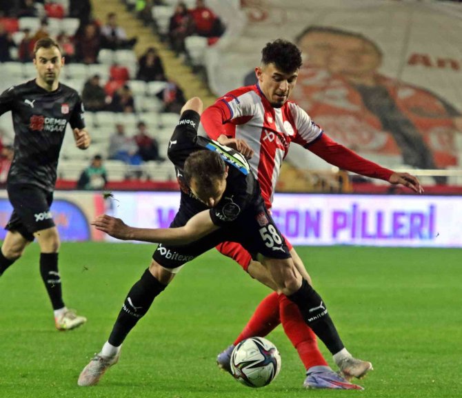 Spor Toto Süper Lig: Antalyaspor: 1 - Sivasspor: 0 (Maç Sonucu)