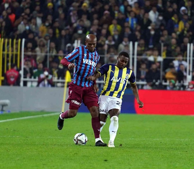 Spor Toto Süper Lig: Fenerbahçe: 1 - Trabzonspor: 1 (Maç Sonucu)