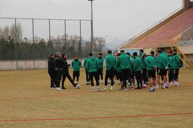Sivas Belediyespor’da Kahramanmaraş Mesaisi