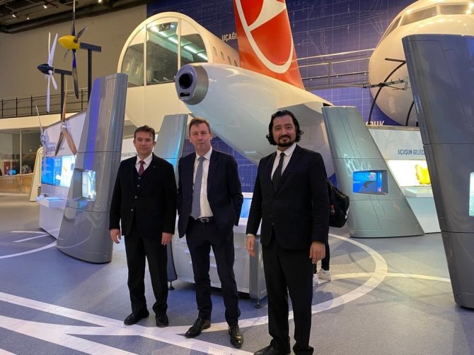 Airbus Türkiye Başkanı Simon Ward Guhem’de