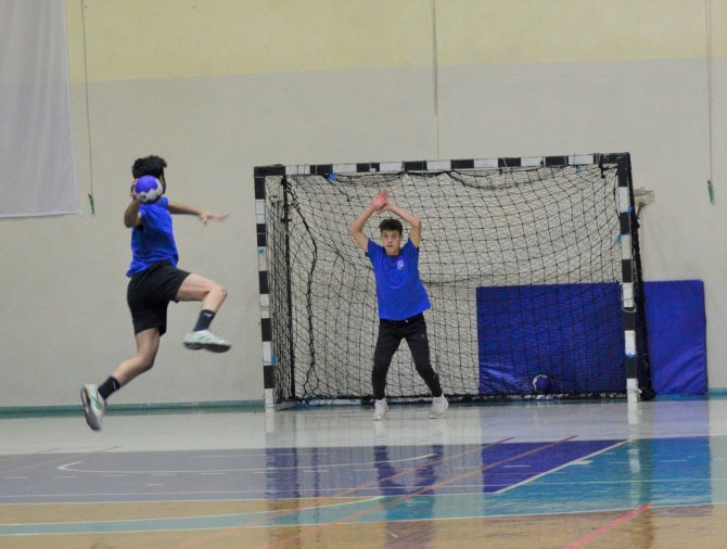 Yunusemre Belediyespor Hentbolda Bölgesel Lige Katılacak