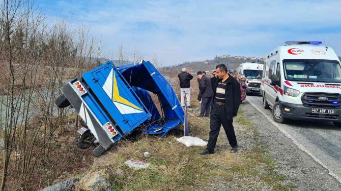 Alaplı’da Tarım Aracı Devrildi: 6 Yaralı