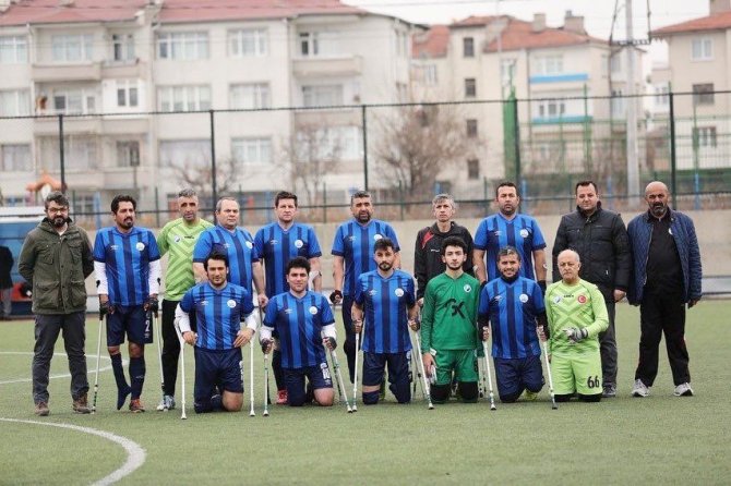 Ampute Futbol Ligi: Kocasinan Anadolu Erciyes Engelliler: 2 - Şişli Yeditepe Engelliler: 1