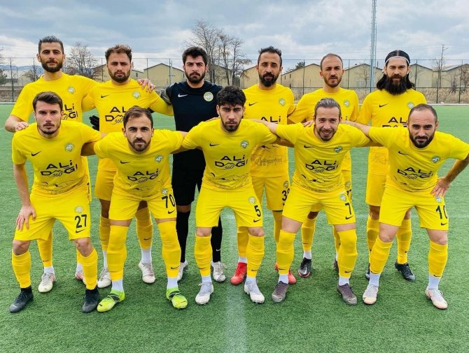Talasgücü Belediyespor 3 Puanla Döndü